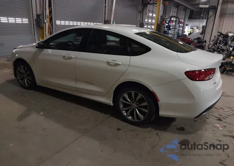2016 Chrysler 200 S z USA, uszkodzony, nr VIN 1C3CCCBB9GN105190